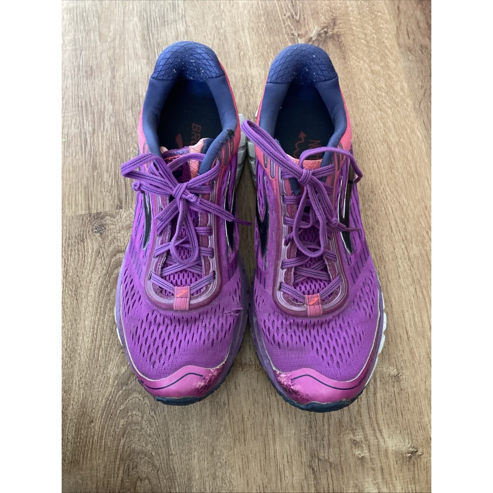 Women's Brooks Tennis Shoes Size 10.5 In Purple And Pink Pre-owned